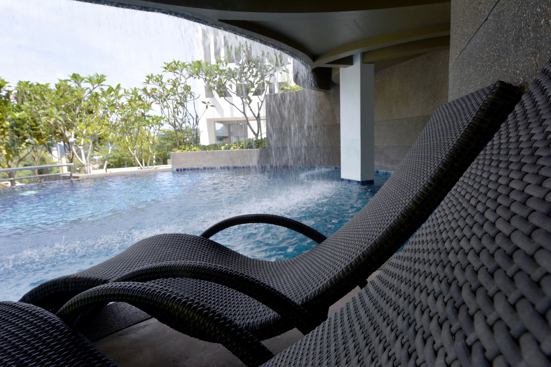 facilities-slider-img